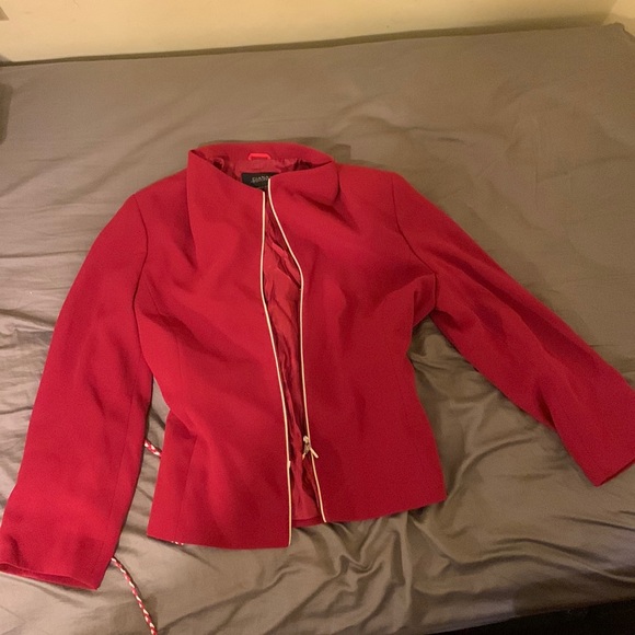 Woman’s Dianna Gallesi Jacket - Picture 1 of 4